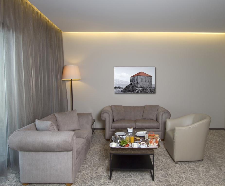 Promenade Hotel Zalqa Zewnętrze zdjęcie