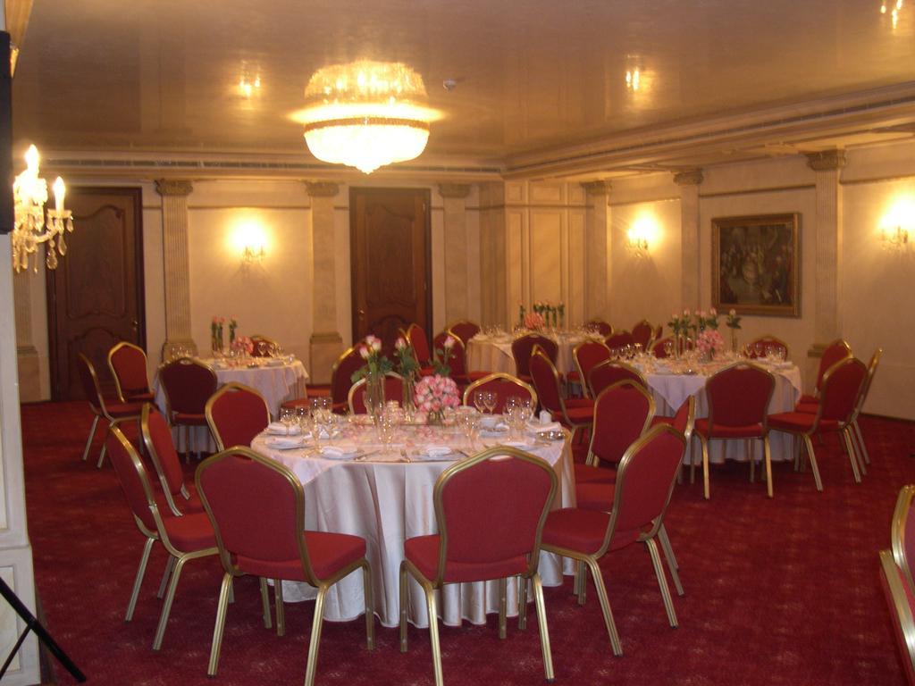 Promenade Hotel Zalqa Zewnętrze zdjęcie