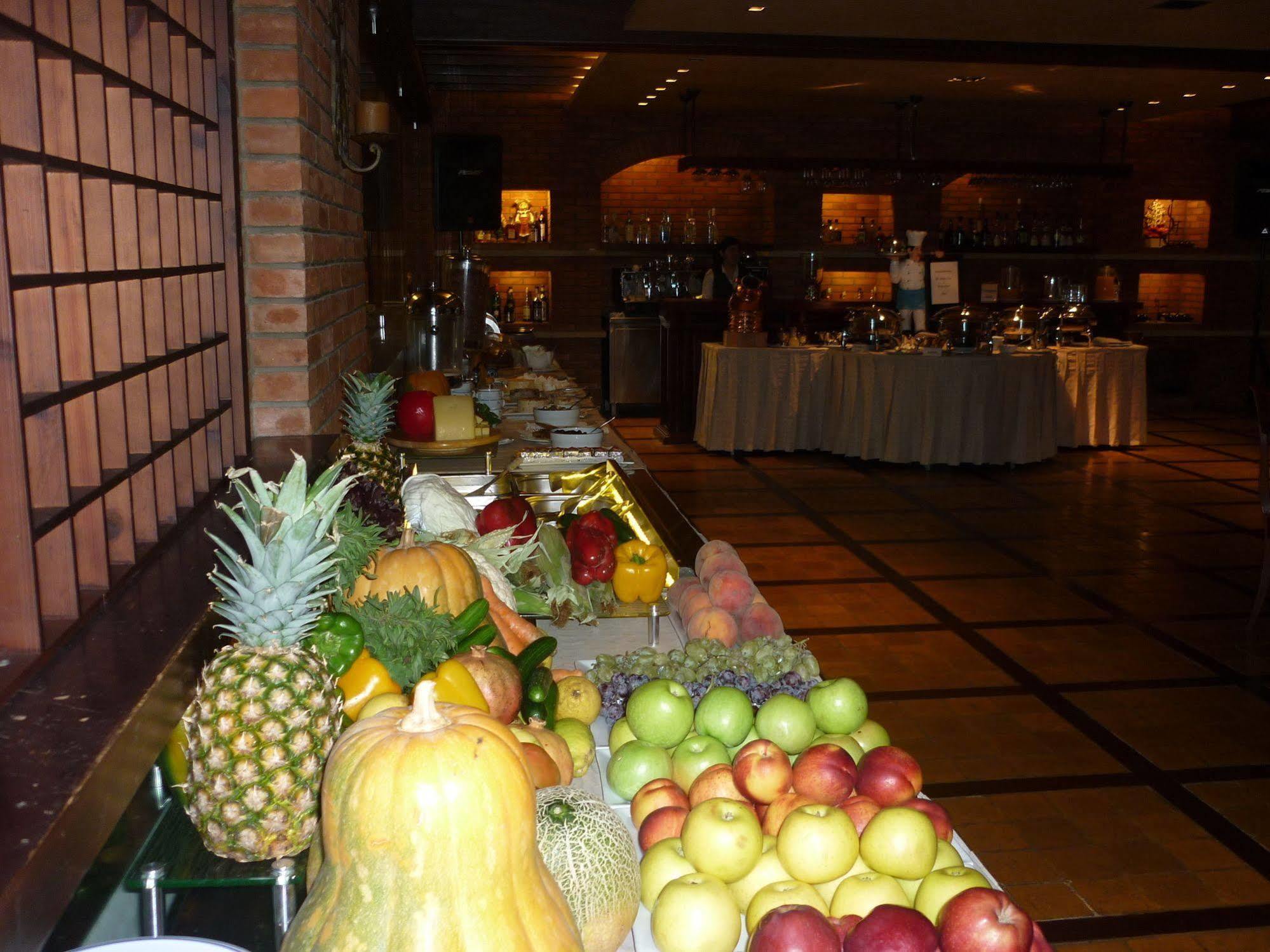 Promenade Hotel Zalqa Zewnętrze zdjęcie