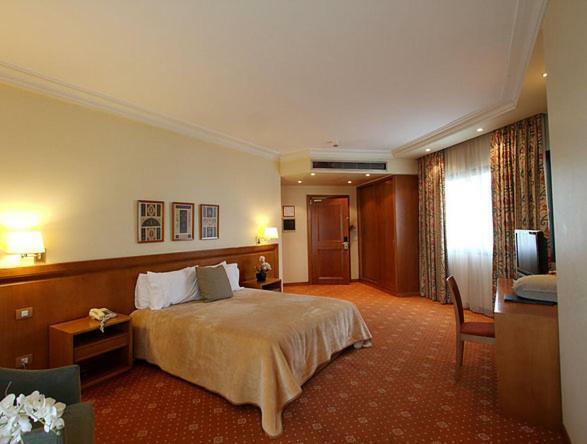 Promenade Hotel Zalqa Zewnętrze zdjęcie