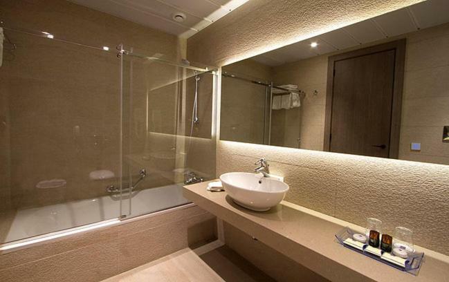 Promenade Hotel Zalqa Zewnętrze zdjęcie